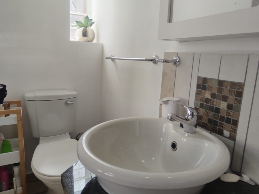 3 Bedroom Property for Sale in Waterval East North West